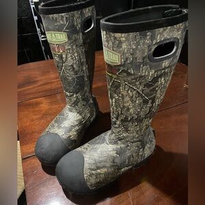 Lake&Trail Extreme Rubber Boot (Timber Camo) 2400 Thinsulate Ultra
Size 10 Men’s
